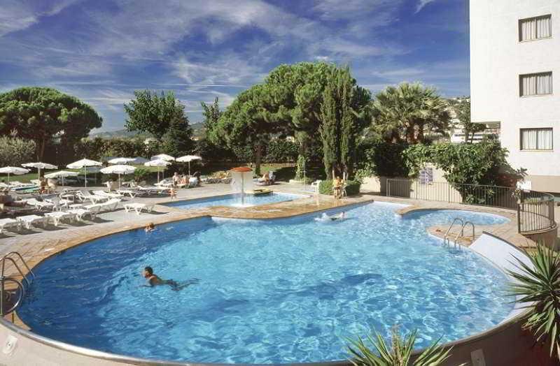 Aqua Hotel Montagut Suites 4*Sup Santa Susanna Exterior photo